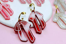 Load image into Gallery viewer, Love Knot Bow Earrings

